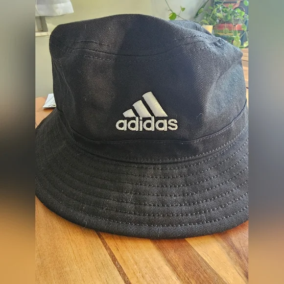 🆕 Adidas Classic Black Bucket Hat - One Size - Picture 6 of 6
